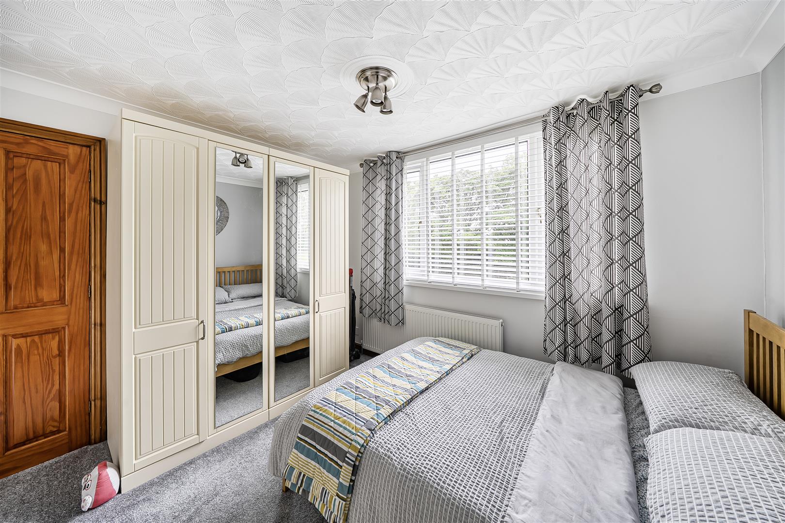 Woodfield Avenue, Pontlliw, Swansea, SA4 9EQ